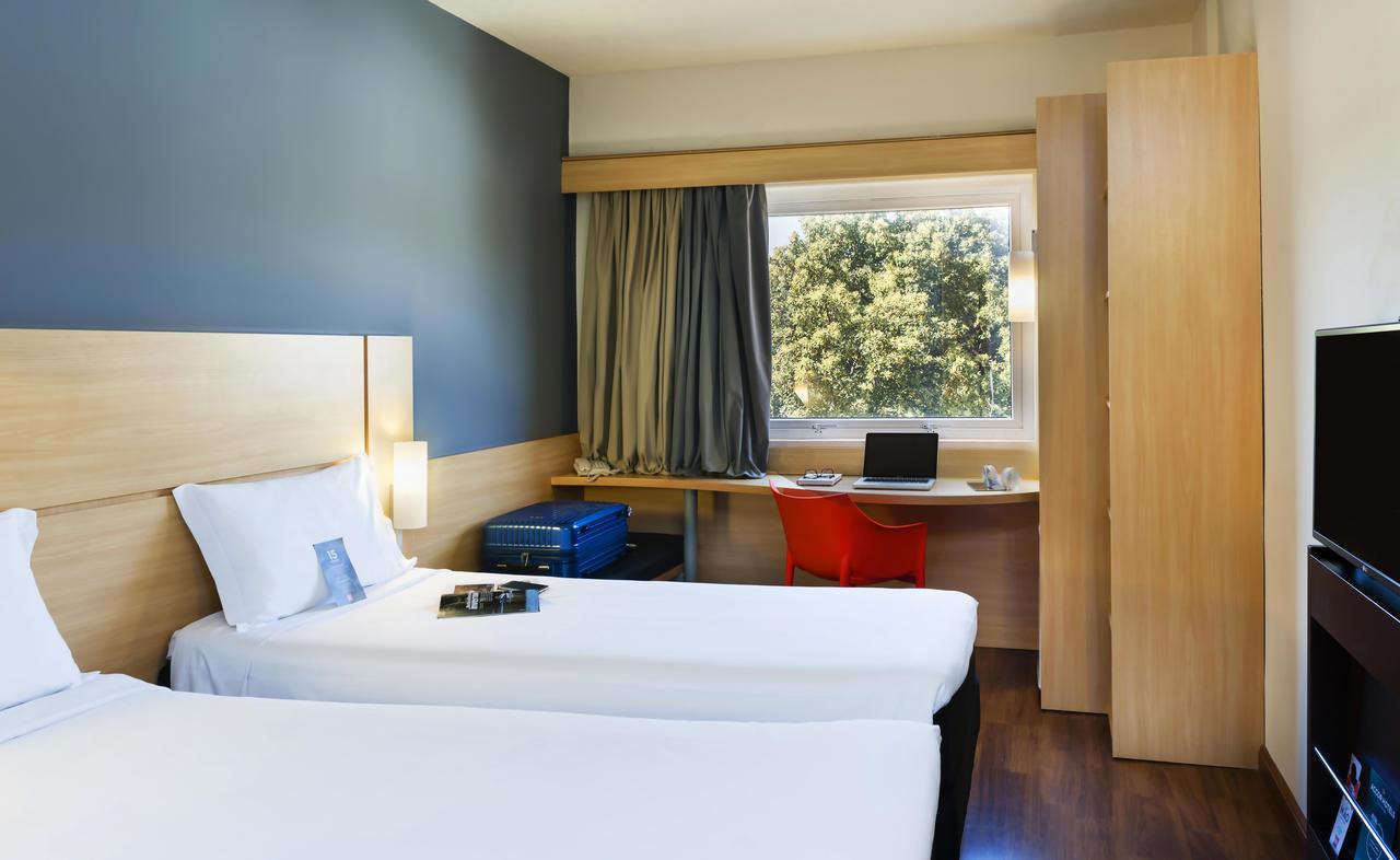 Hotel Ibis Paulínia Esterno foto