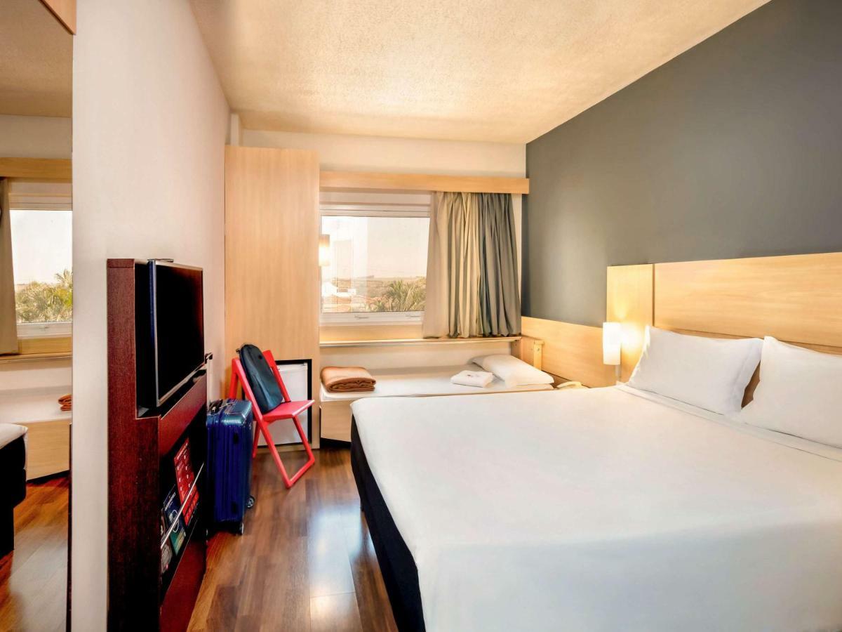 Hotel Ibis Paulínia Esterno foto